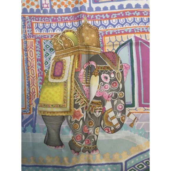 Salvatore Ferragamo silk scarf 34.5” x 34.5” INDIA - Picture 4 of 5